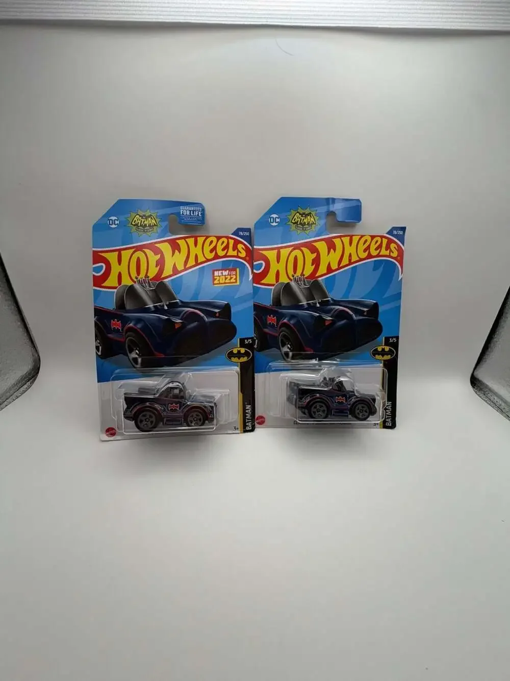 Hot Wheels Classic TV Series Batmobile Tooned Batman 78/250 3/5 2022